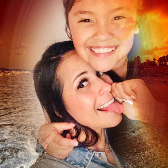 Meet your Posher, Dafne - Picture 1 of 1